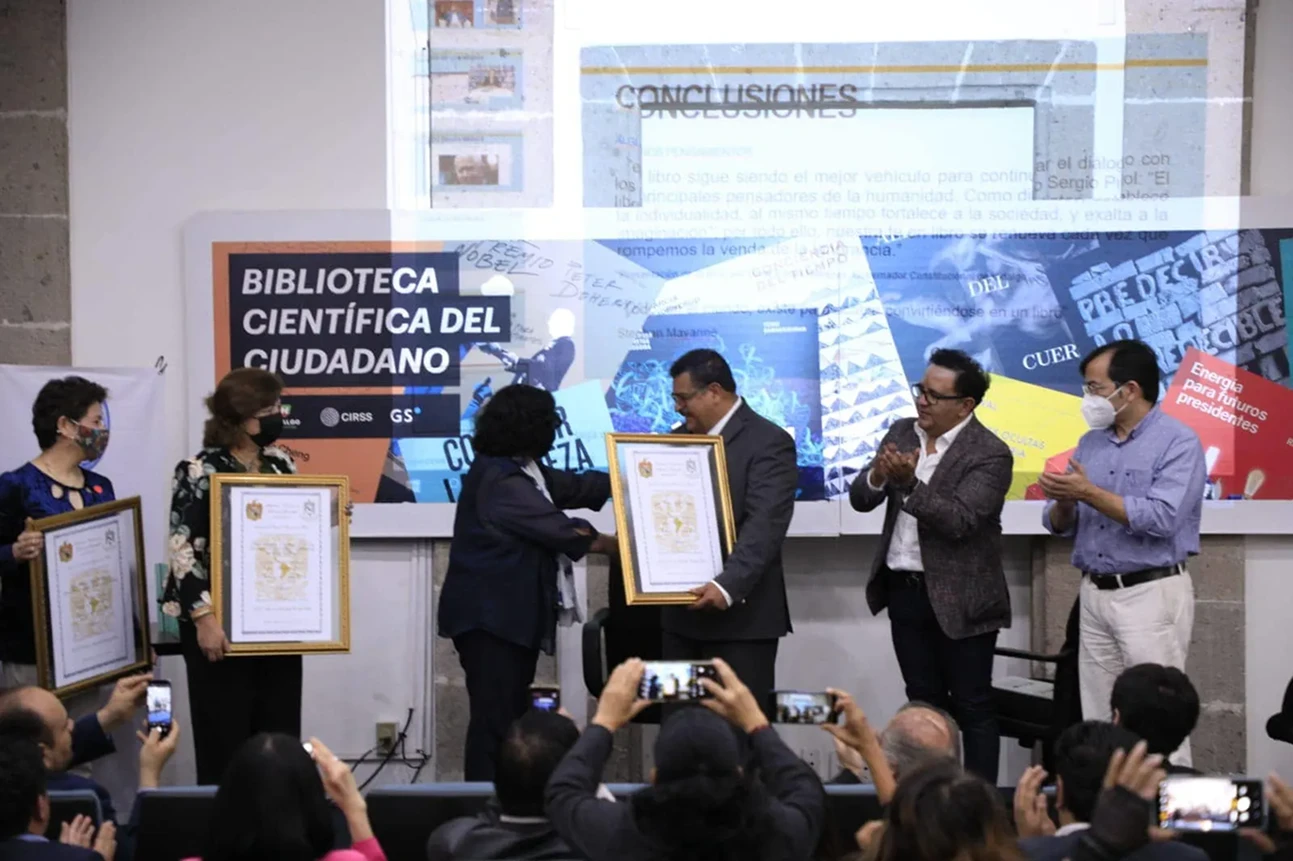 Banner Observatorio de Tecnología de Silicon Valley Laman Carranza y Dr. Raúl Rojas